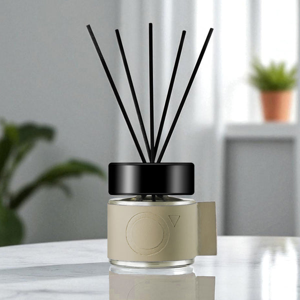 White Oudh Reed Diffuser